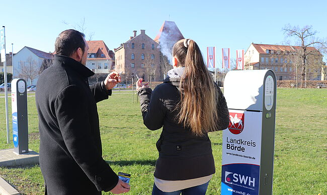 Symbolbild Uwe Baumgart / "Rauchen gefährdet die Gesundheit". Vor diesem Hintergrund sollte man für sich selbst entscheiden, den Konsum von Zigaretten zu verringern oder ganz einzustellen. 