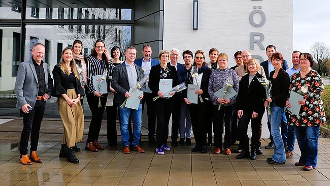 Group photo of all participants in the community psychiatric network in the Börde district