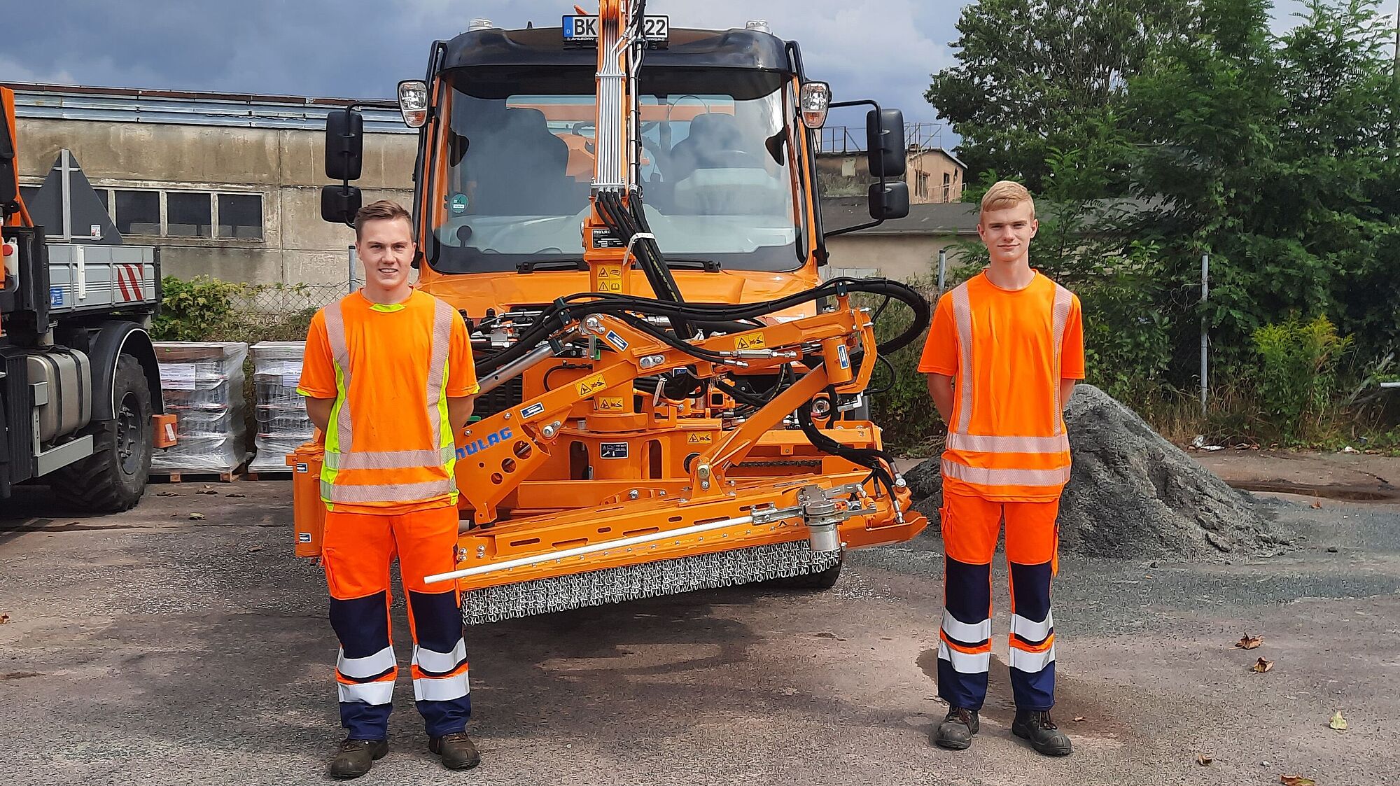 Ausbildung als Straßenwärter (m/w/d) beim Landkreis Börde © Landkreis Börde / Ausbildung als Straßenwärter (m/w/d) beim Landkreis Börde Ausbildung als Straßenwärter (m/w/d) beim Landkreis Börde