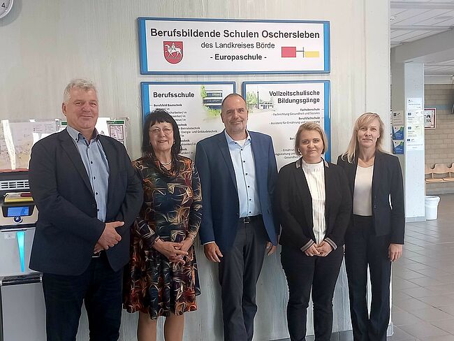 Bildungsministerin Eva Feußner zu Besuch an den berufsbildenden Schulen in Oschersleben