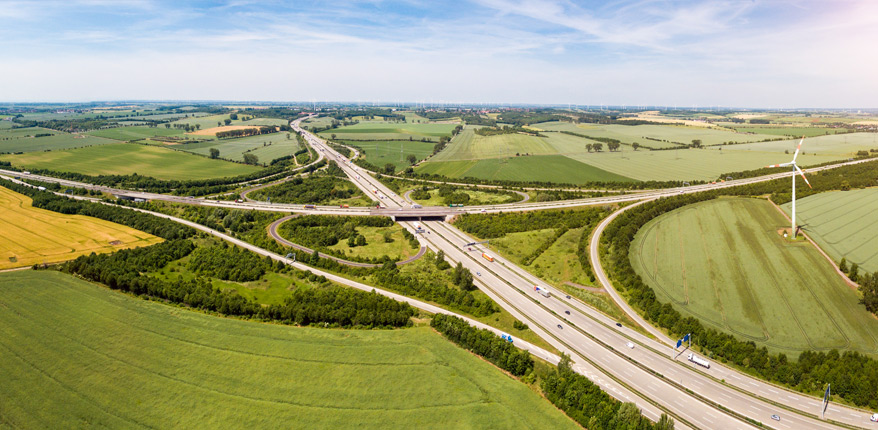 Autobahnkreuz der A2 und A14 im Landkreis Börde